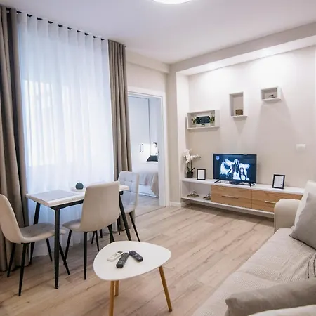 Lägenhet Mabel Tirana