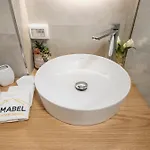 Mabel * Τίρανα