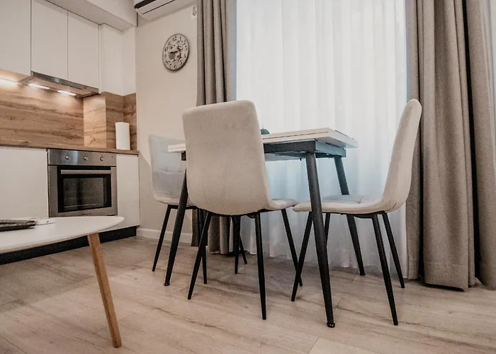 דירה Mabel טיראנה